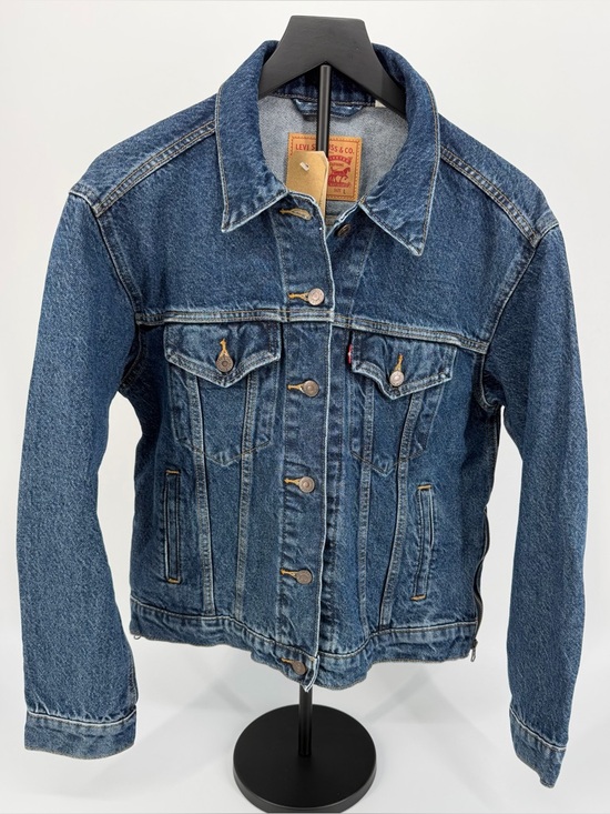 Levi's Jackets & Blazers - Levi’s Women’s Trucker Denim Jacket 74457 Side Zip Hem Blue L NWT